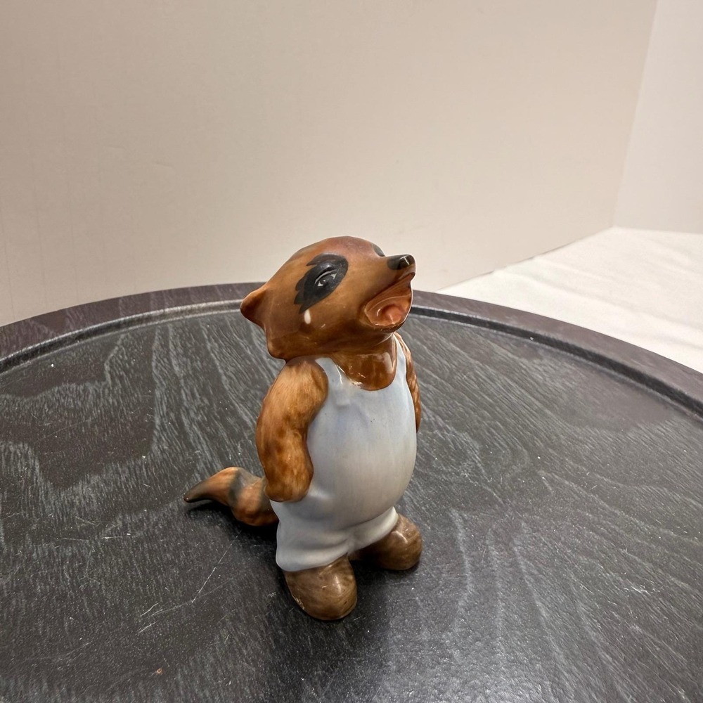 Vtg 1981 The Ringtale Raccoons "Max" in‎ blue Overalls woodland cutie